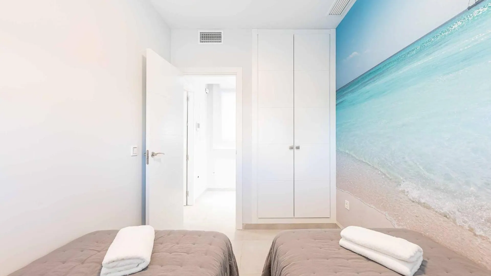 Vivendos - Tr12 - Private Pool Apartment Torremolinos Spain