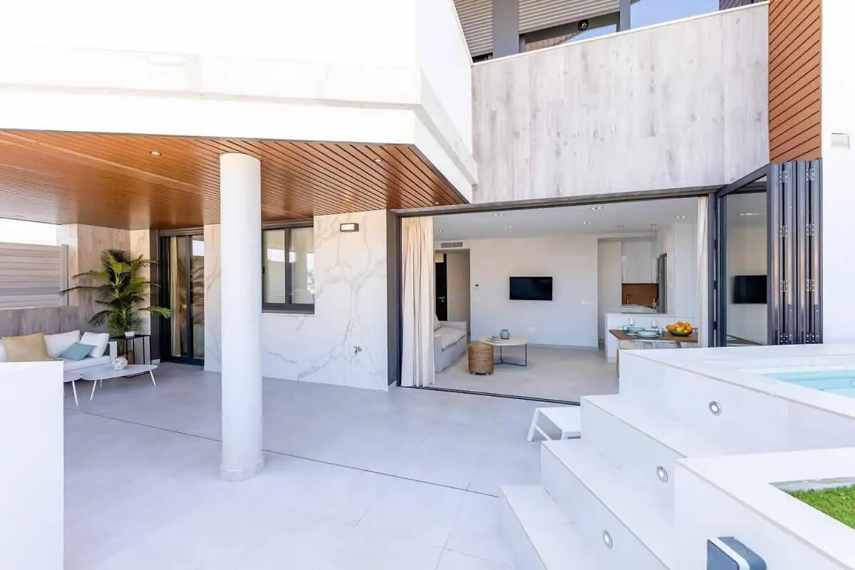 Vivendos - Tr12 - Private Pool Apartment Torremolinos