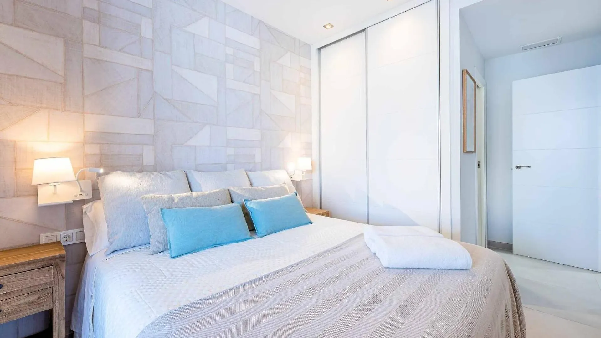 Vivendos - Tr12 - Private Pool Apartment Torremolinos